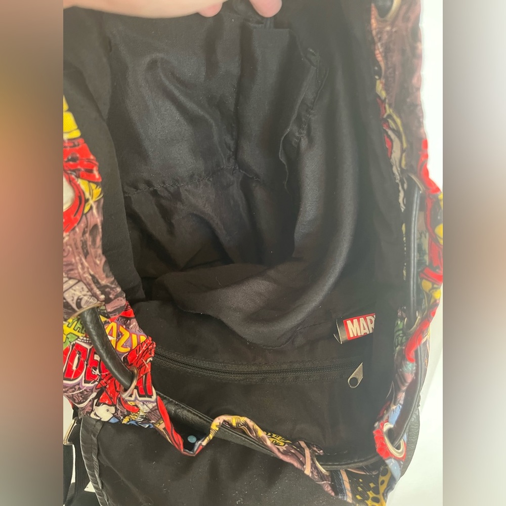 Marvel comics backpack - Picture 5 of 9